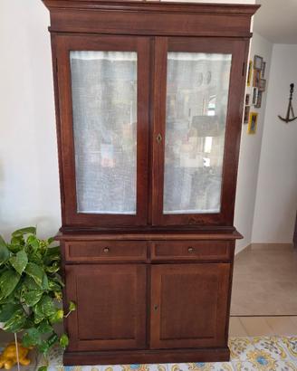 Vetrina in legno