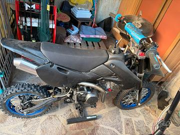 Pit bike Yx 140
