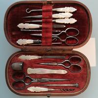 Antico set da cucito XIX sec.