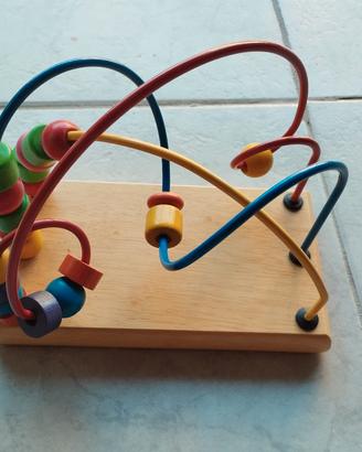 Gioco in legno per bambini 
