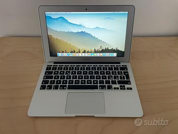 Macbook air Apple 11” i7 8gb Ram 500 gb SD