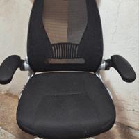 Sedia girevole ergonomica
