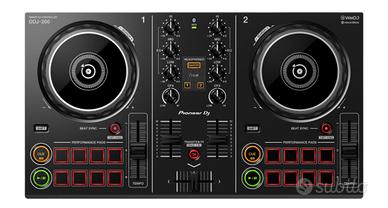 Pioneer DJ DDJ-200 controller