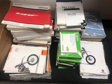 Manuali uso e manutenzione/officina Cross 66 pezzi