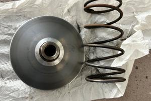 Variatore originale vespa Gts 300