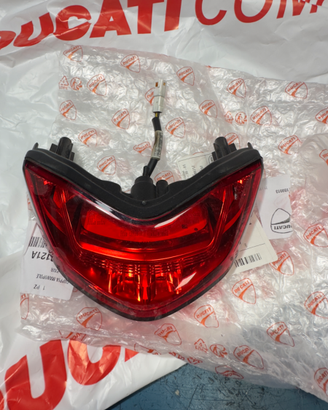 Fanale posteriore Ducati