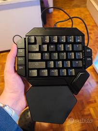 Tastiera Meccanica Gaming Nera