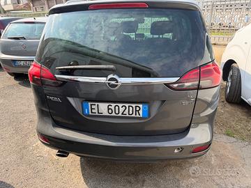 Opel Zanfira