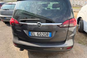 Opel Zanfira