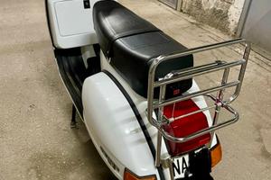 Vespa PX150E Arcobaleno