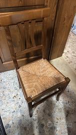 Sedie in legno pagliate