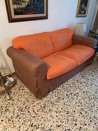 Divano in stoffa sfoderabile