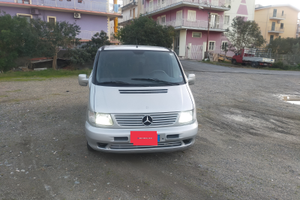 Mercedes Vito Mixto 2200. 120cv