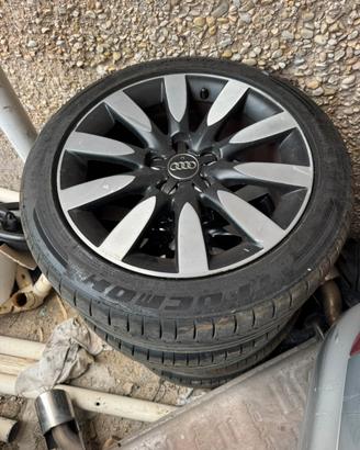 Cerchi e Gomme Audi A1