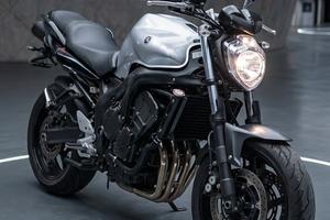 Yamaha FZ6 S2