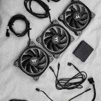 Tre ventole RGB Thermaltake PWM