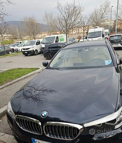 BMW Serie 520 xdrive 48v hybrid luxury- 2020