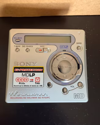 Sony minidisc walkman mz-r700pc r700 disc