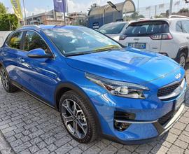 KIA XCeed 1.6 CRDi 136 CV MHEV iMT Business