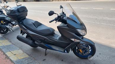 Suzuki AN Burgman 400