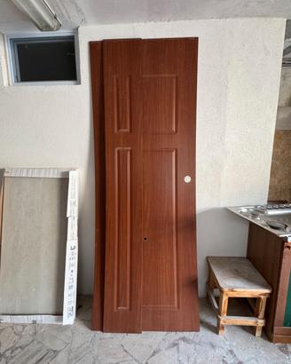 Rivestimento Portone