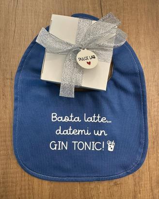Bavaglino frase ironica Gin Tonic con scatolina