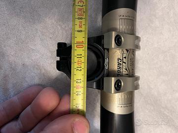 Manubrio e attacco renthal fat bar carbon