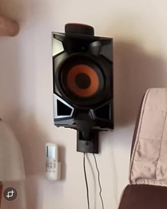 supporti a muro  casse Meliconi 