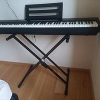Piano digitale portatile con base