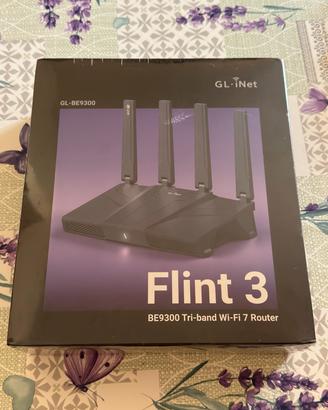 Router Gl.iNet BE9300 Flint 3 nuovo imballato