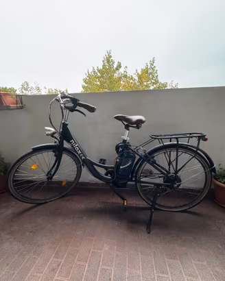 Bici elettrica Nilox da donna con batteria