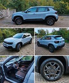 JEEP AVENGER 1.2 e-Hybrid 100 CV eDCT6 Longitutude