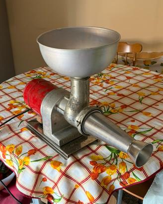 Spremipomodoro elettrico Tre Spade G71B