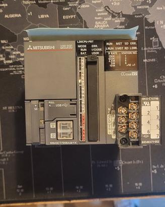 Mitsubishi PLC L26CPU-PBT - Serie MELSEC-L
