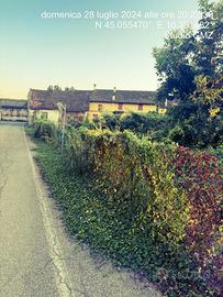 Casa rurale con annesso terreno