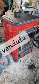 stufa a legna come nuova