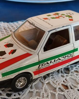 Fiat UNO burago