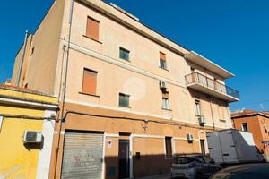 3 LOCALI A SASSARI