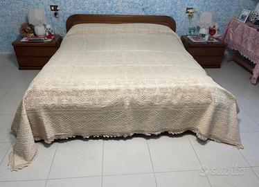 Copriletto matrimoniale in lino tessile sardo