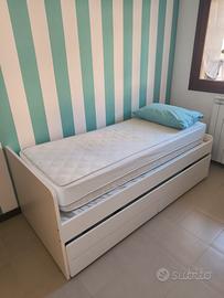 Letto singolo estraibile con cassetti 