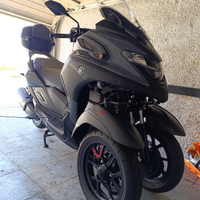 Yamaha Tricity 300-2024-SOLO 10 km-garanzia estesa