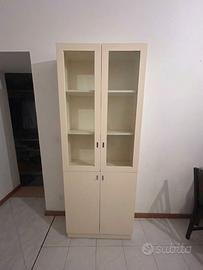 Mobile vintage cucina/credenza con vetrina e ante