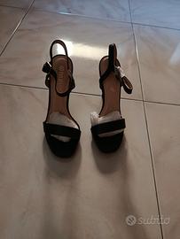 Eleganti sandali tacco alto 