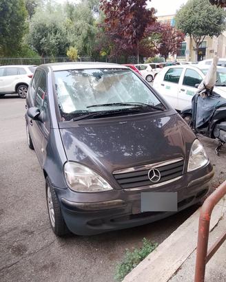 Mercedes Benz Classe A A140 W168 2002 Da Riparare