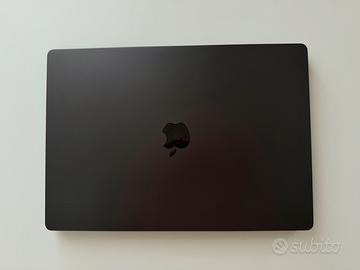 MacBook Pro 16" M4 Max - 36GB RAM