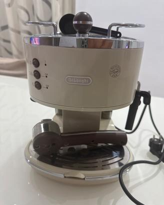 De Longhi Icona Macchina da Caffe e Cappuccino