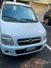 Opel Agila