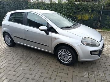 Fiat Grande Punto 5 p.  1,2   51kw   2011