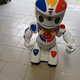 Robot emilio