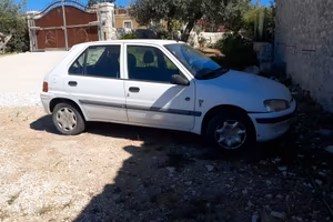 Peugeot 106